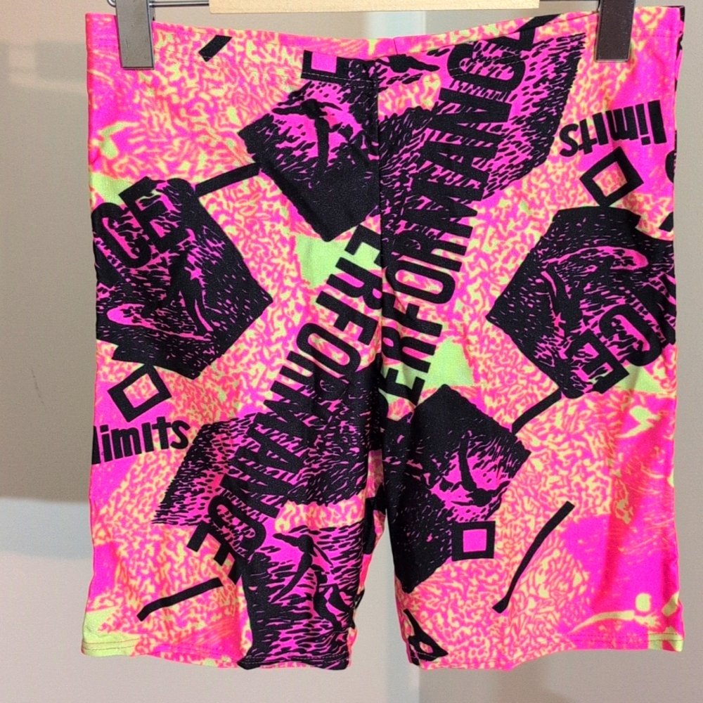 Vintage Pink Graffiti Design "No Limits" Streetwear Style Bicycle Shorts Stretch